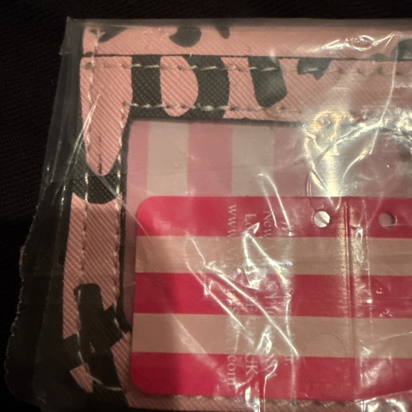 Victoria’s Secret Key Chain Card Holder/Mini Wallet - Picture 6 of 6